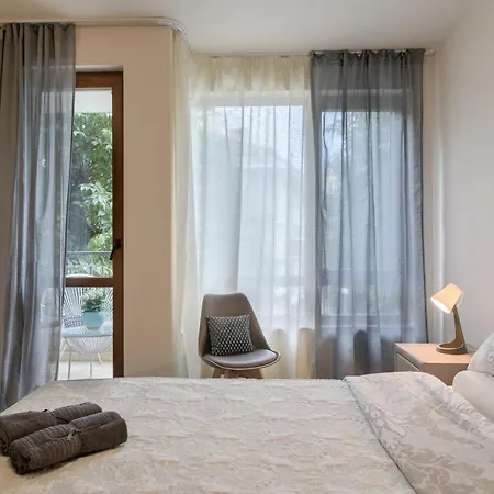 Marssel Luxe Apartment *