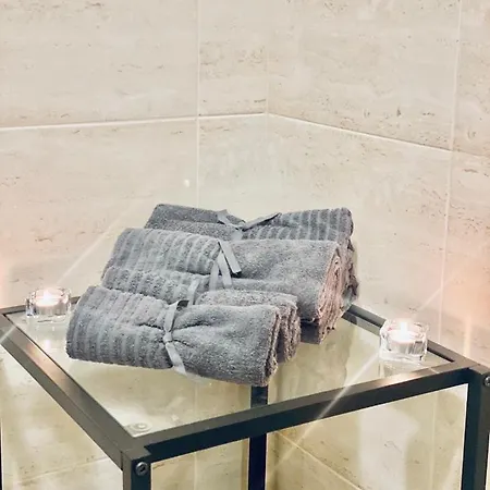 Marssel Luxe Apartment