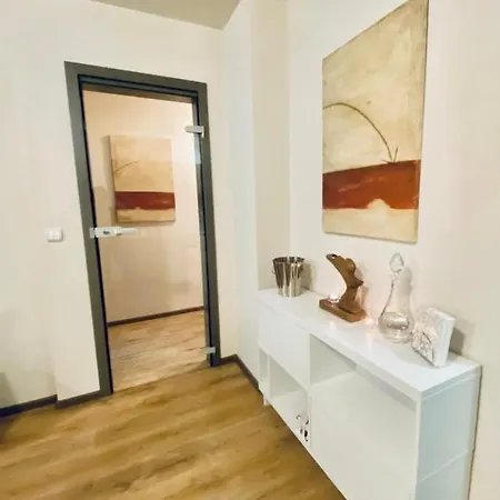 Marssel Luxe Apartment Апартаменты Варна