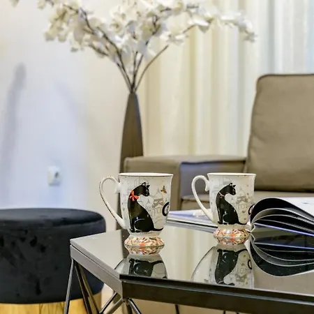 Marssel Luxe Apartment * Варна